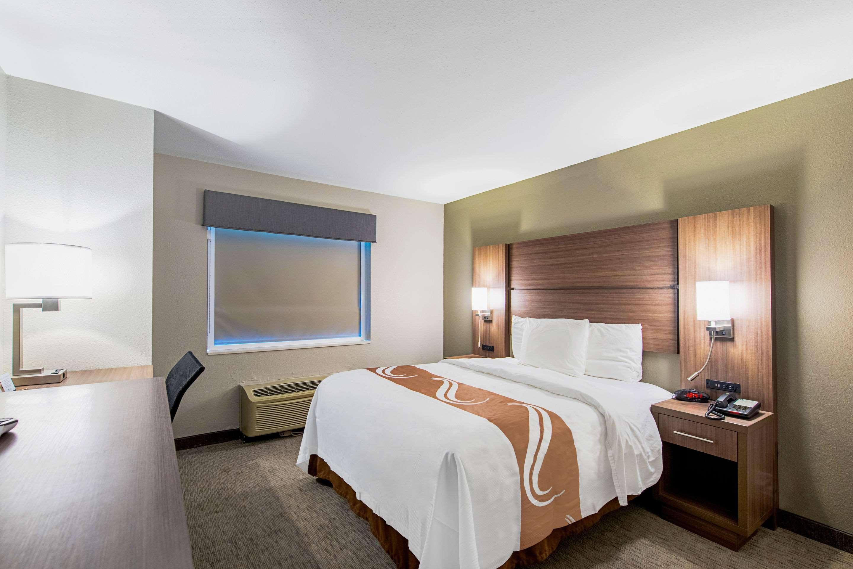 Quality Inn Mishawaka Near Notre Dame Dış mekan fotoğraf