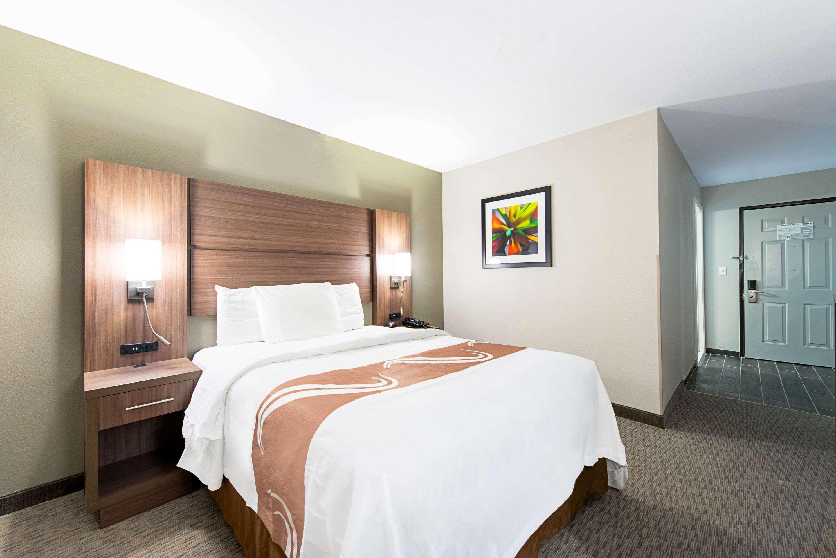 Quality Inn Mishawaka Near Notre Dame Dış mekan fotoğraf