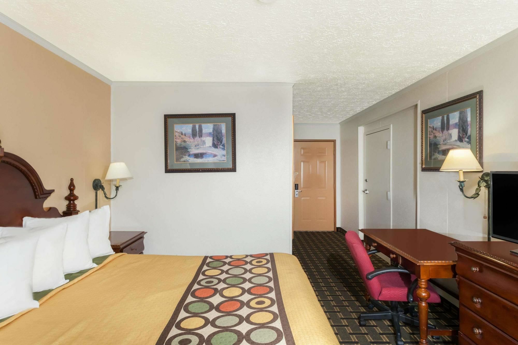 Quality Inn Mishawaka Near Notre Dame Dış mekan fotoğraf
