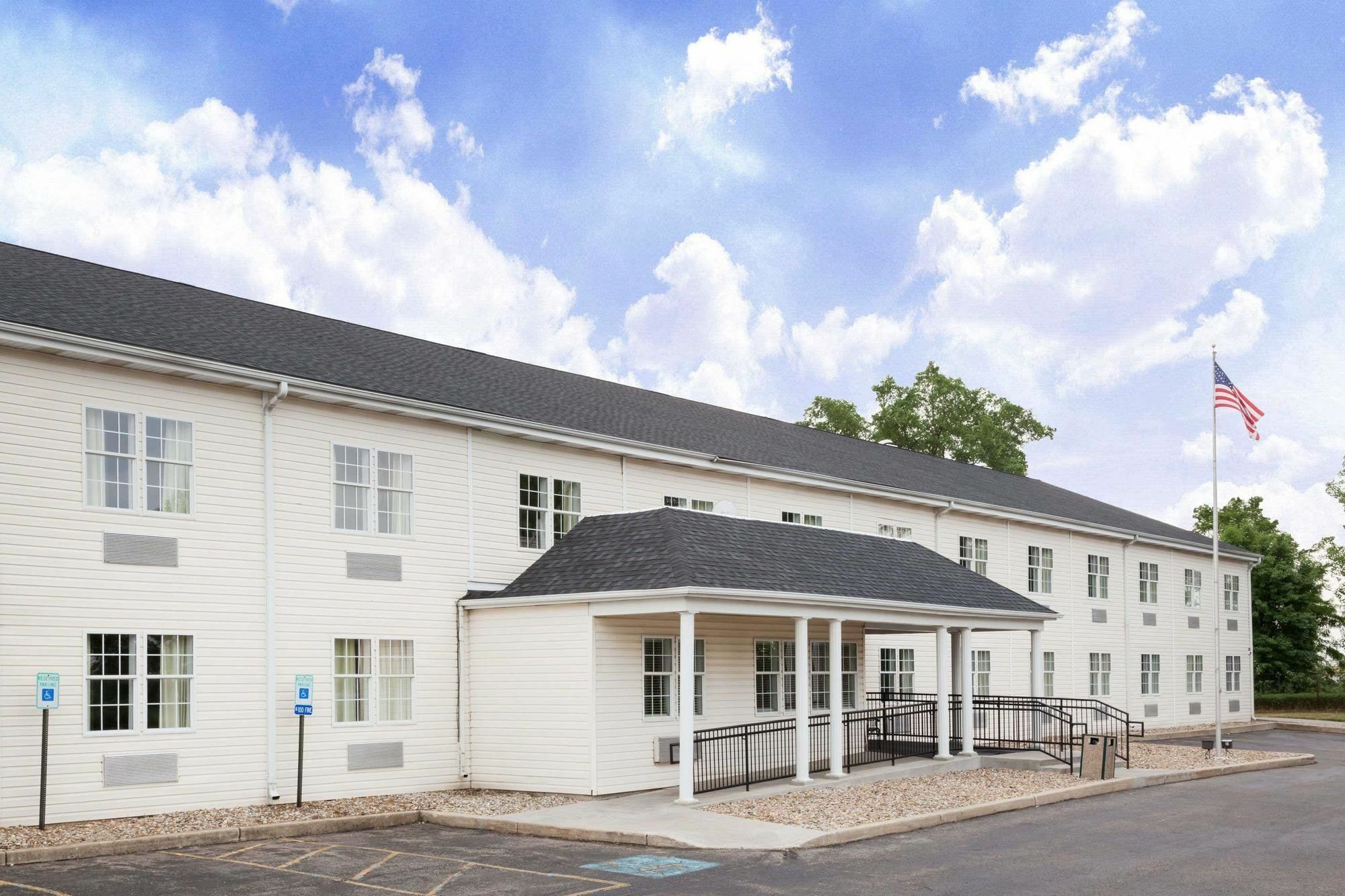 Quality Inn Mishawaka Near Notre Dame Dış mekan fotoğraf